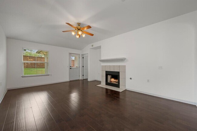 Building Photo - 5400 Rusk Ct