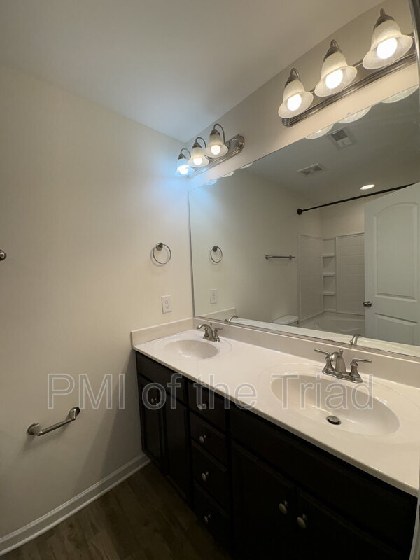 Building Photo - 5324 Farm House Trail