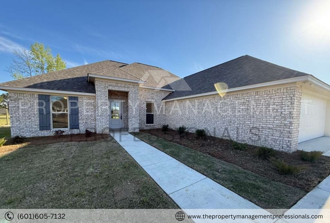 Building Photo - 563 Patrick Farms Dr