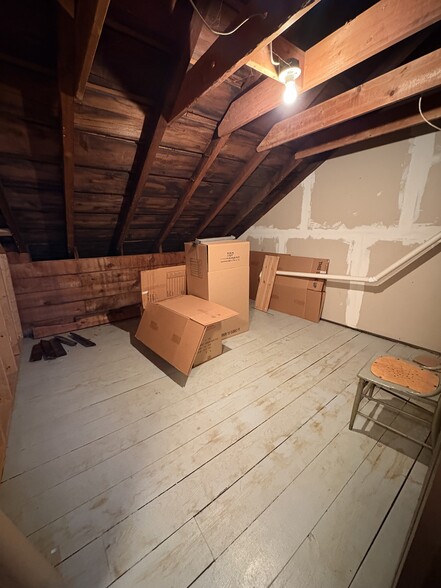Attic storage - 248 State St