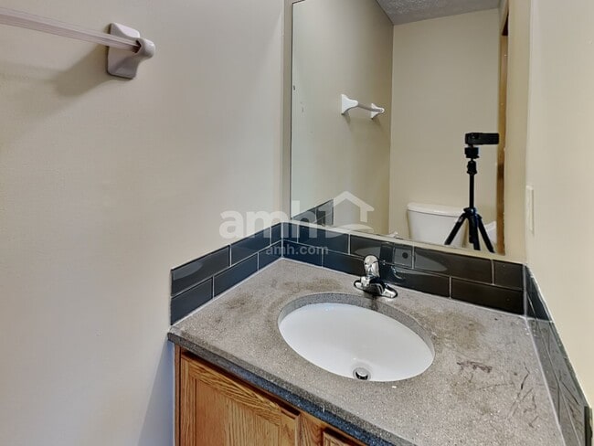 Building Photo - 2194 Dry Ridge Ct