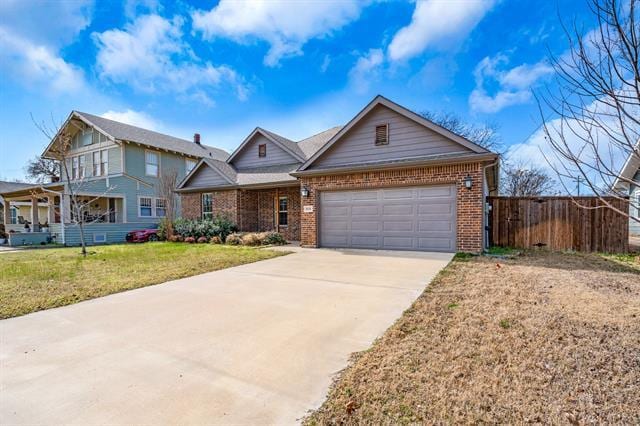 Building Photo - 810 N Walnut St