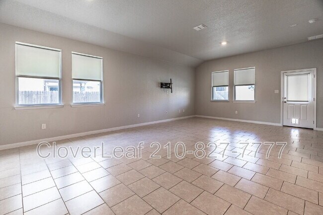 Building Photo - 12425 Belfort Point