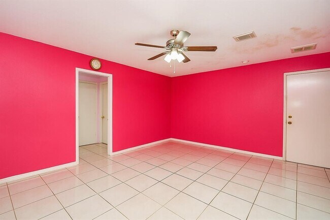 Building Photo - 7926 Westington Ln