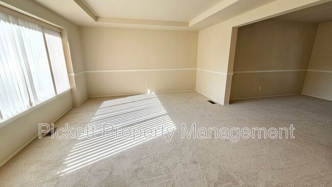 Building Photo - 6453 Grand Pine Loop NE