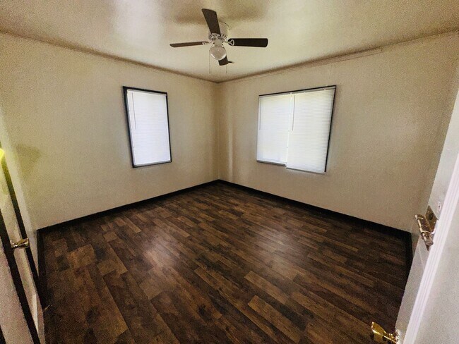 Building Photo - 3 bed 2 bath on corner lot in Temple, Tecas