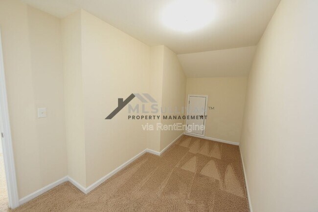 Building Photo - 44 Argonaut Dr