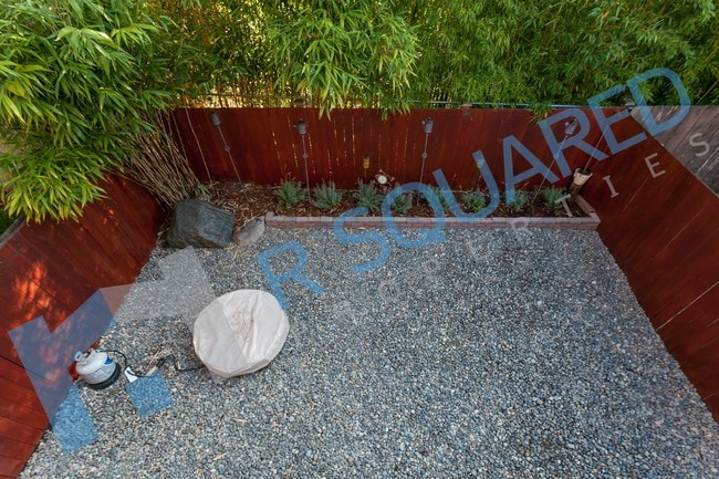 Building Photo - 14314 Stone Ave N