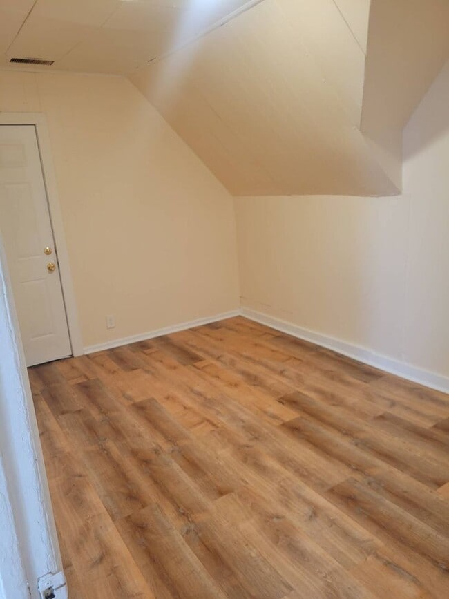 Building Photo - 1946 N 39th St