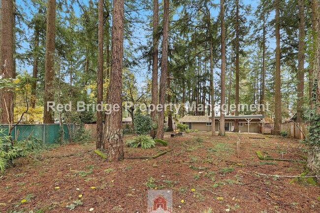 Building Photo - 5695 SW Washington Ct