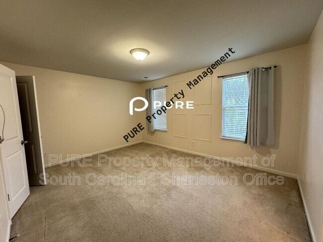 Building Photo - 154 Hickory Ridge Way