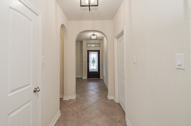 Building Photo - 9971 Boulder Bend Ln