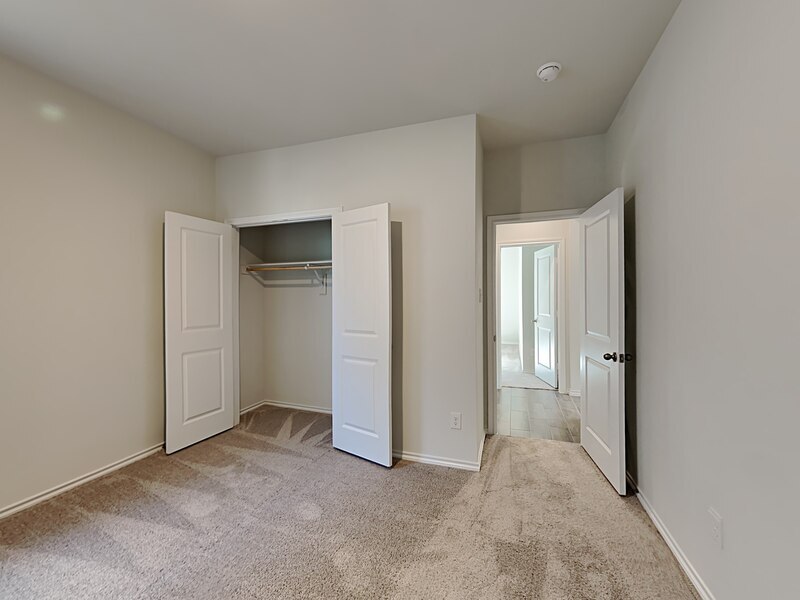 Building Photo - 1629 Briar Hunt Dr