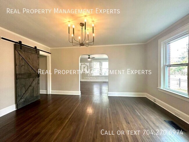 Building Photo - 3801 Tuckaseegee Rd