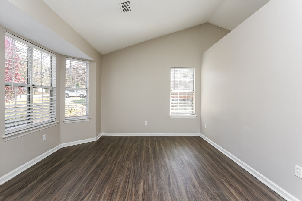 Building Photo - 5453 Fox Valley Ln