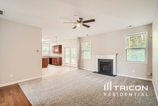 Building Photo - 3952 Margaux Dr