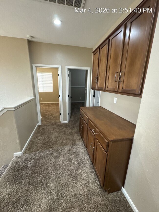 Building Photo - Gorgeous NW Visalia home located in Avalon gated community!  Available Now !!