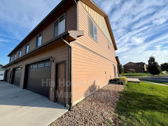 Building Photo - 4500 Tuscany St