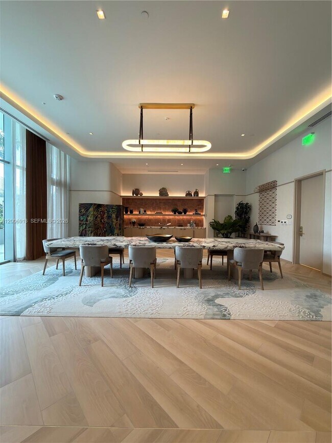 Building Photo - 77 SE 5th St