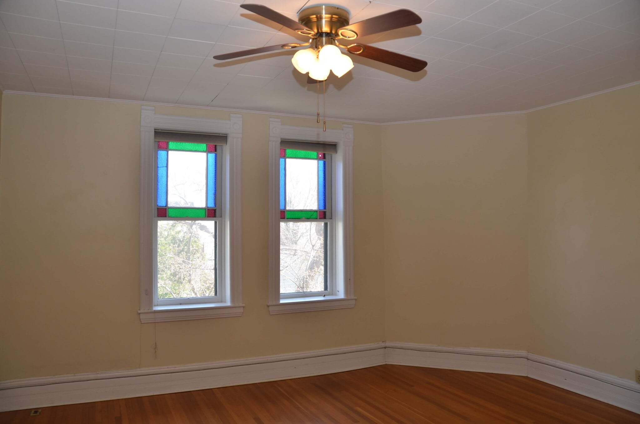 first bedroom - 1709 Pine St