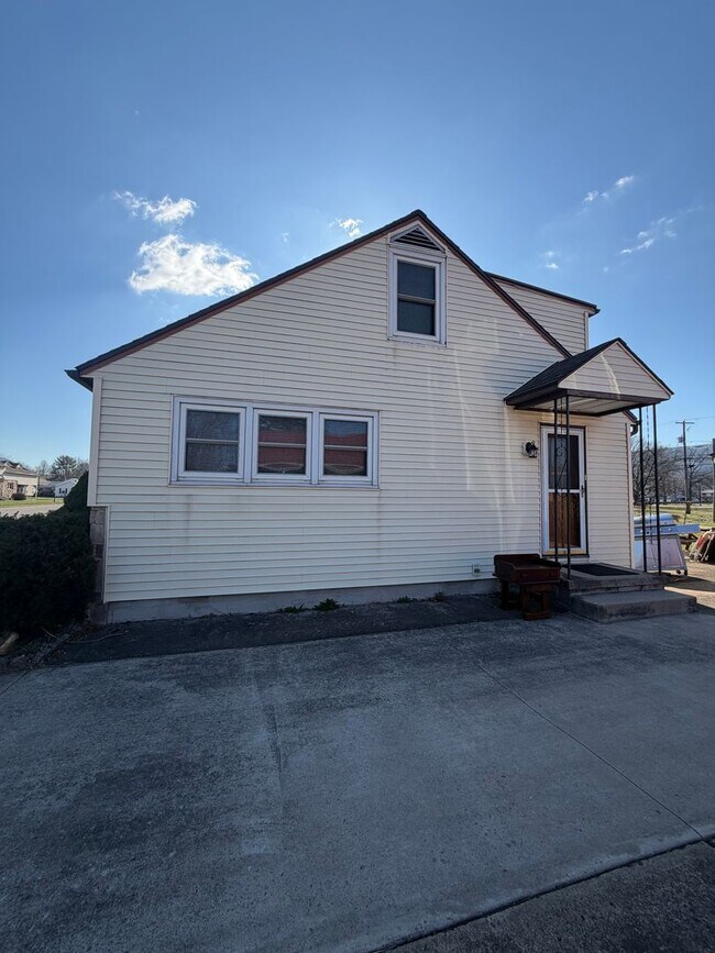 Building Photo - Coming soon: 3bd 2ba in Montoursville Pa!!!