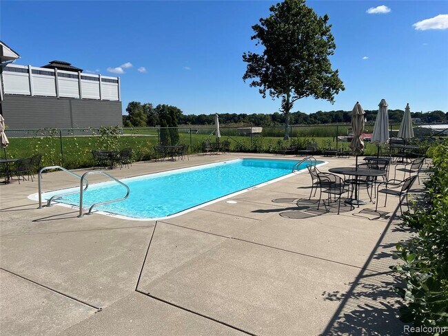 Building Photo - 3340 Windcroft St