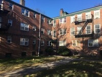 Building Photo - 151 South Munn Ave