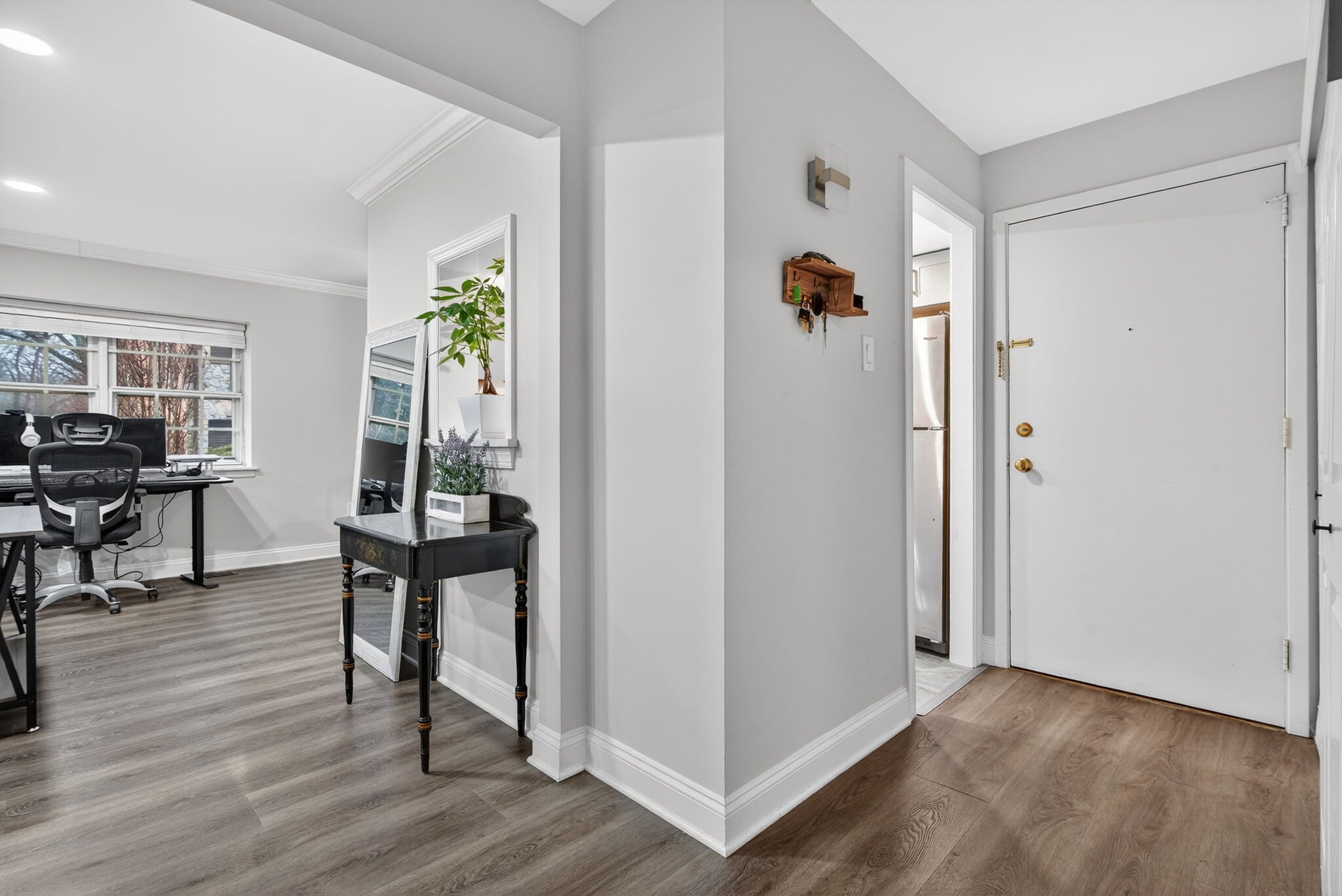 Building Photo - 159 Drummers Ln