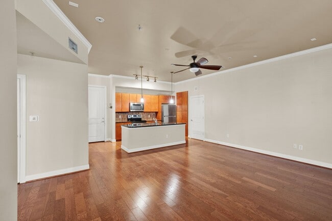 Building Photo - 300 St Joseph Pkwy