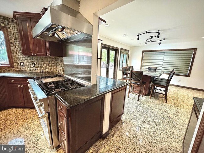 Building Photo - 54 Las Brisas Blvd