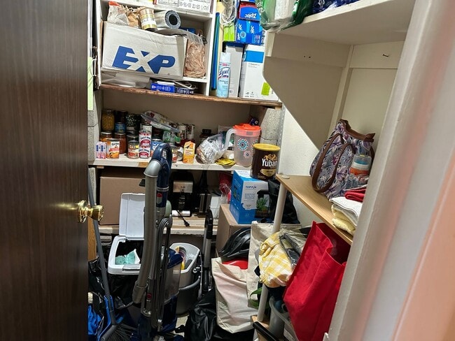 Building Photo - Top Floor Condo with View of the Flatirons and the Pool