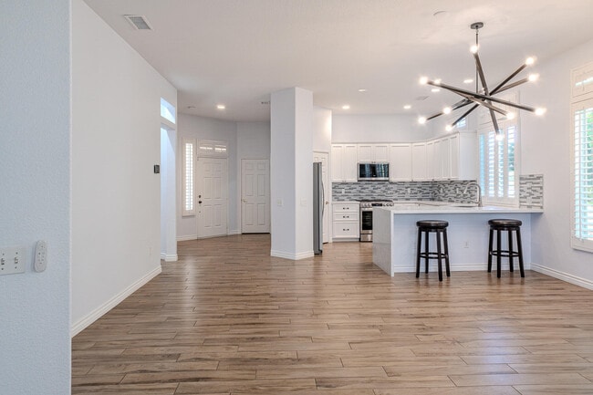 Building Photo - 44357 Royal Lytham Dr