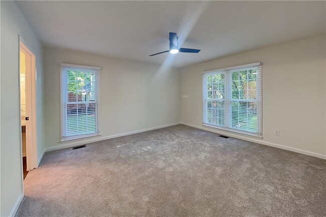 Building Photo - 4928 Olde Mill Dr