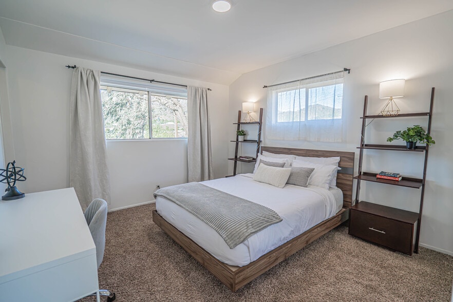 Building Photo - 35315 Glenwall St