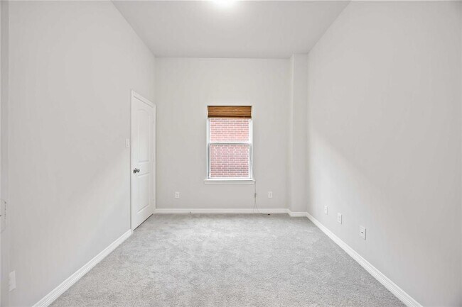 Building Photo - 3450 Talia Wood Ct