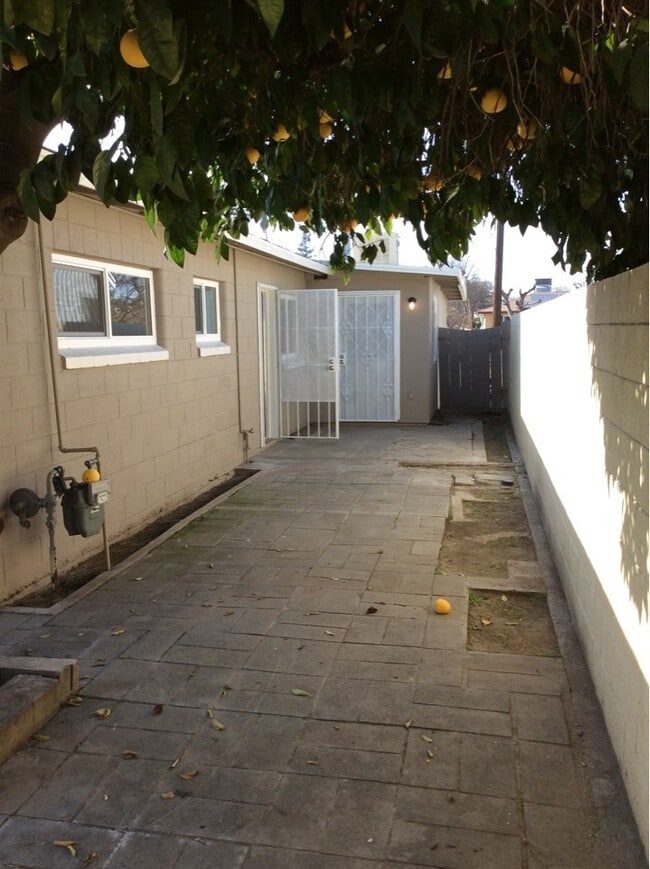 Building Photo - APPLY FOR THIS BEAUTIFUL HOME TODAY!