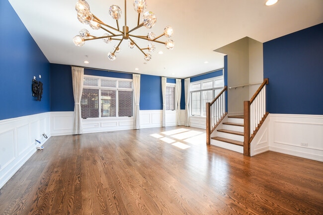 Building Photo - 330 Pennsylvania Way