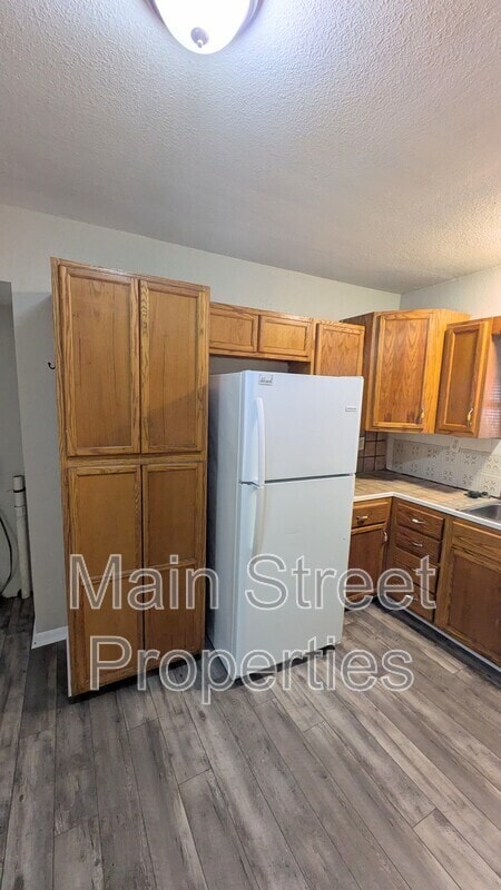 Building Photo - 3500 W Cervantes St