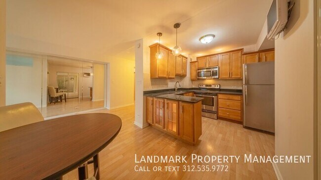 Building Photo - 3600 N Lake Shore Dr