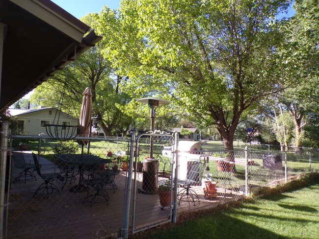 Building Photo - 17226 Woodgate Rd