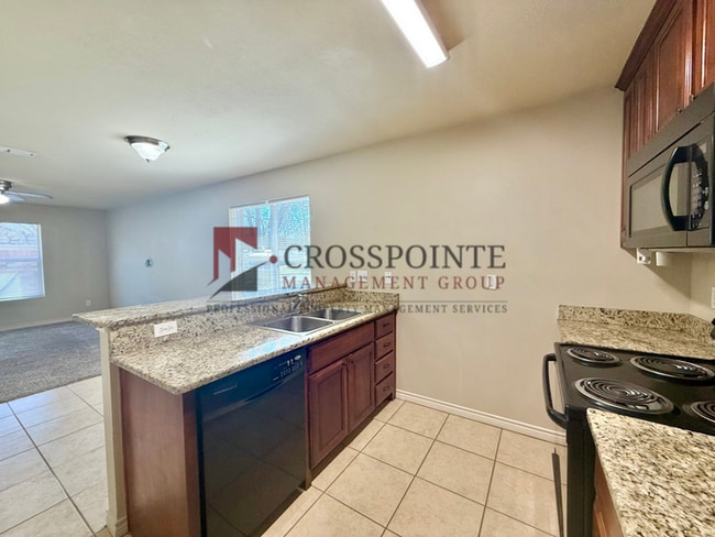 Building Photo - Tour Today! Two Bedroom, Two Bathroom Duplex!