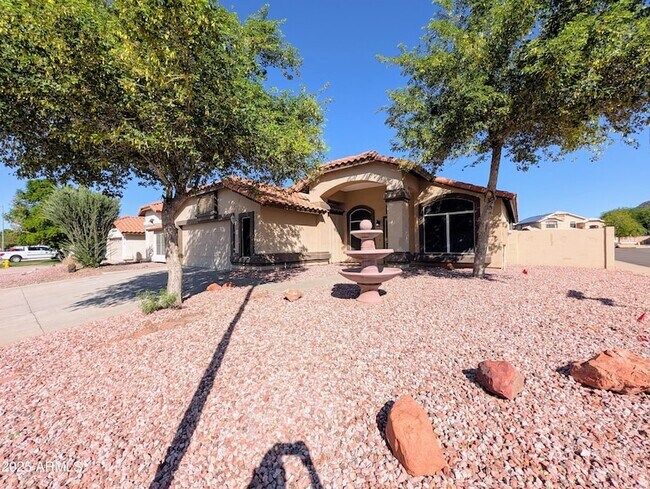 Building Photo - 5232 W Tonto Rd
