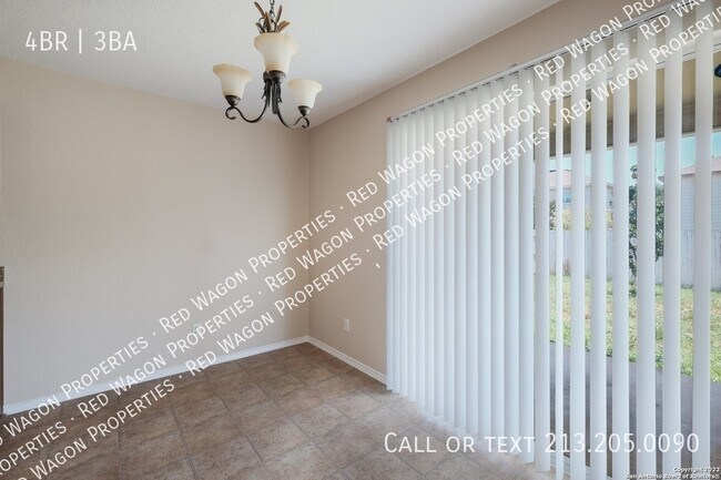 Building Photo - 9214 Pacific Maple