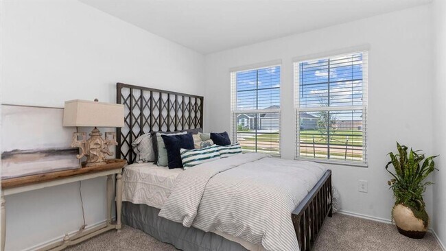 Building Photo - 2235 Laurel Bloom Ln