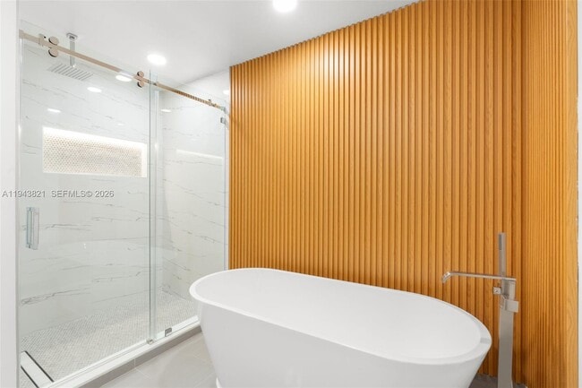 Building Photo - 3604 Chatelaine Blvd