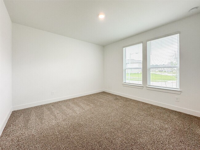 Building Photo - 15216 Tattle Crk Ln