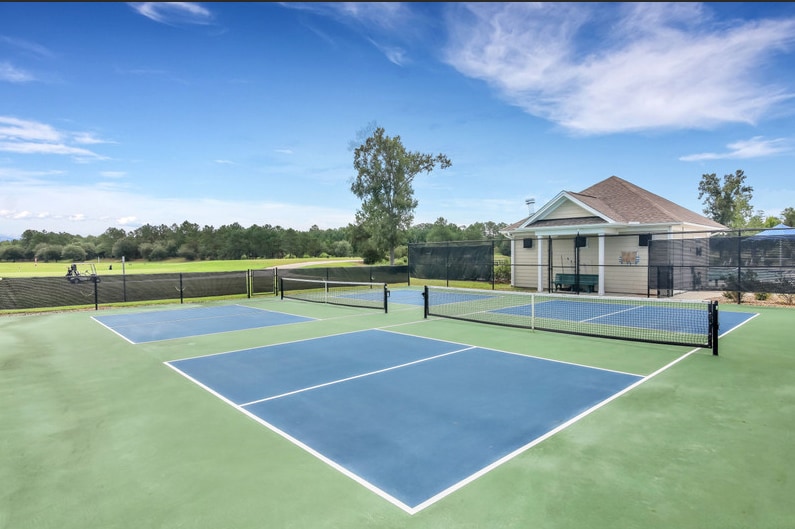 Building Photo - 188 Hawthorn Ln