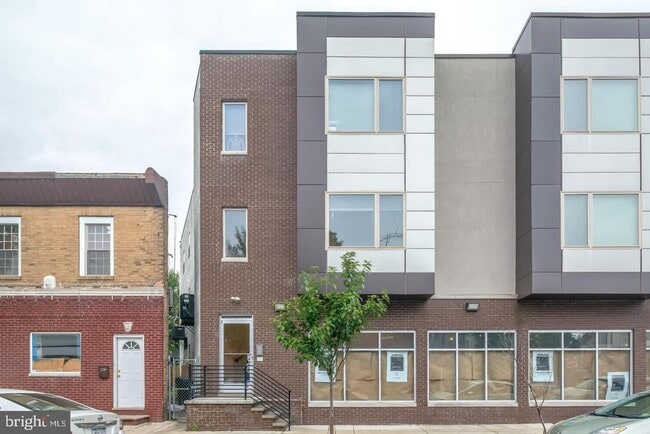 Building Photo - 1242 Point Breeze Ave