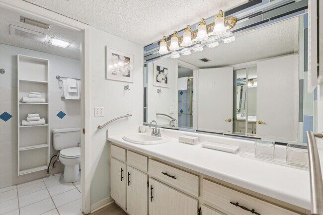 Building Photo - 1 Ocean Trace Rd