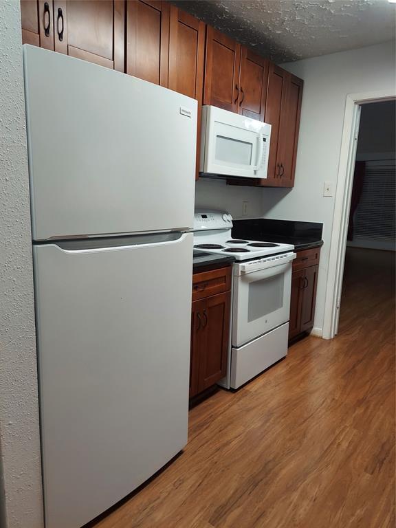 Building Photo - 3807 Quiet Pl Dr